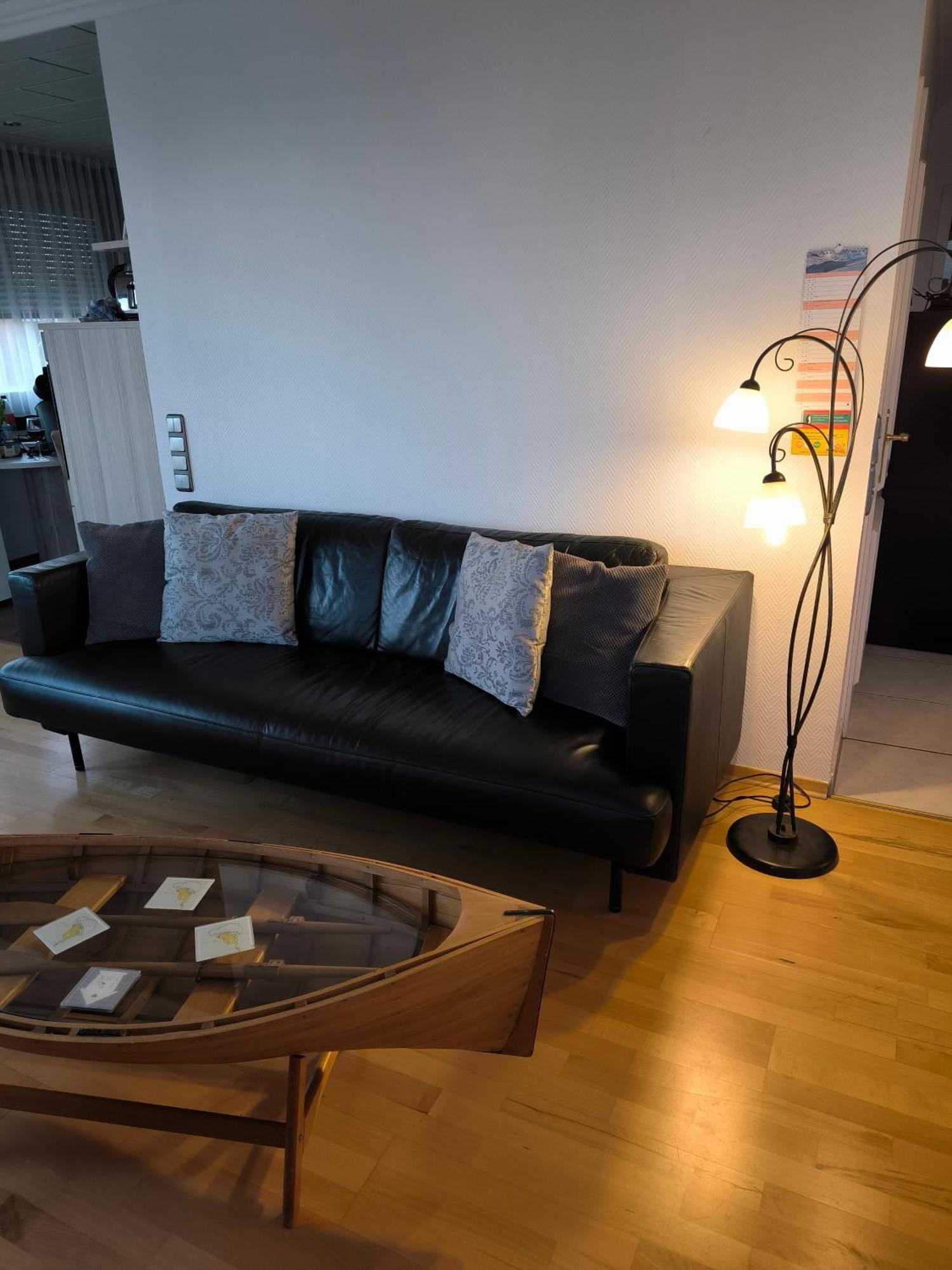 Im Herzen Von Wiesdorf- Blick Auf Das Bayer-Kreuz -Appartement Mit 2 Schlafzimmern-Fuer 3 Personen -Zentral Gelegen - Friedrich Ebert Platz 5A , 4Te Etage - Dachterrasse Und Sauna - Kaution Pflicht - Leverkusen Exterior foto